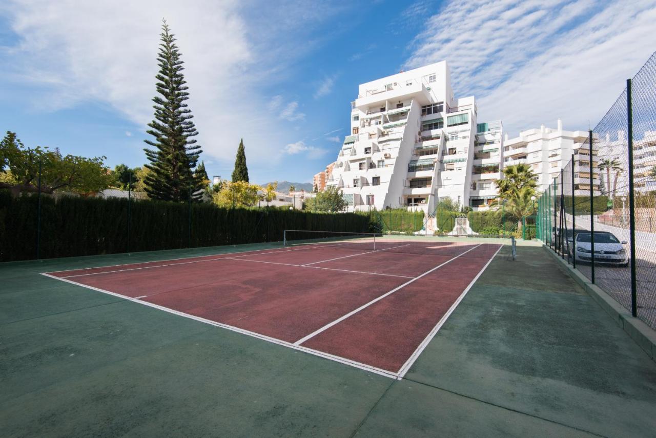Pets Friendly Apartment, Next To The Marina And Arroyo De La Miel Benalmádena Exterior foto